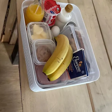 Elaemyksellinen Glamping-teltassa *